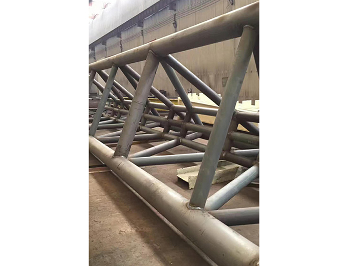 H型鋼梁、格構(gòu)柱