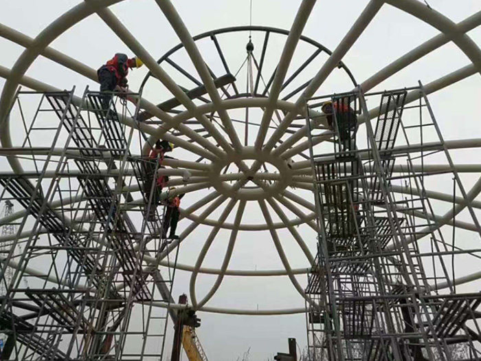 圓柱、箱型柱、十字形柱