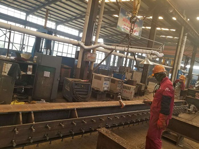 圓柱、箱型柱、十字形柱