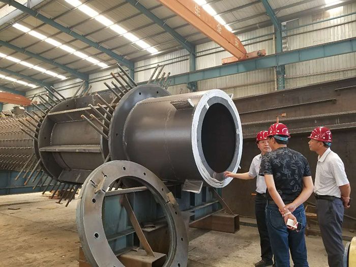 圓柱、箱型柱、十字形柱