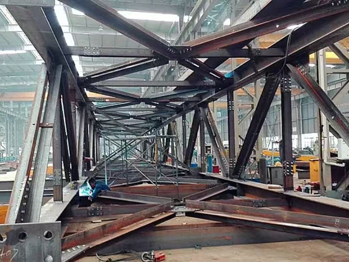 鋼結(jié)構(gòu)桁架